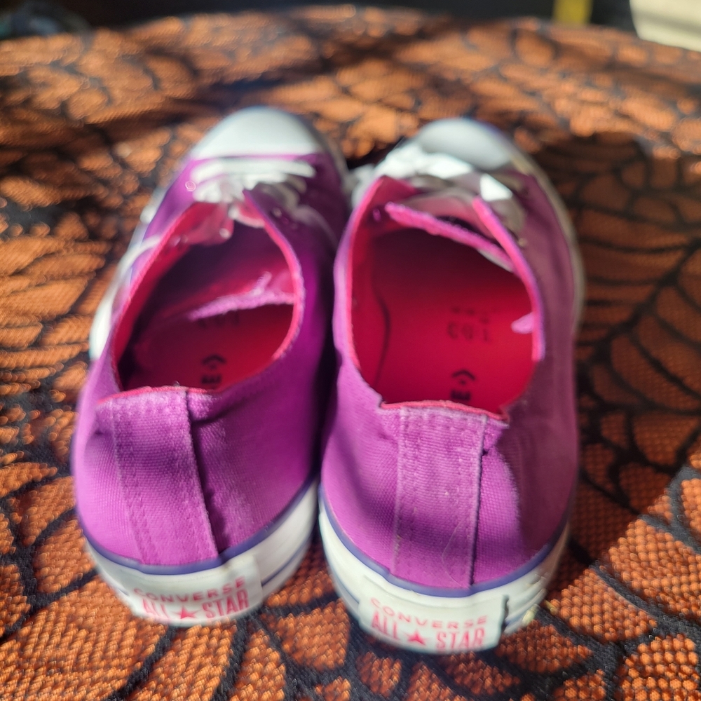 Purple Converse - Picture 4 of 7